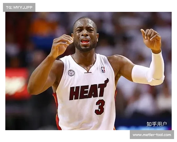 韦德nba得分韦德NBA辉煌职业生涯回顾精彩赛事与冠军荣耀时刻 韦德nba得分韦德NBA辉煌职业生涯回顾精彩赛事与冠军荣耀时刻